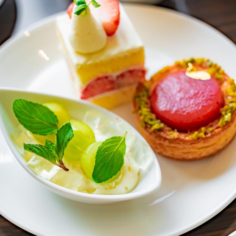 インペリアルラウンジ アクア／帝国ホテルのBritish Summer Afternoon Tea ~Summer Retreat~のスイーツ追加2画像