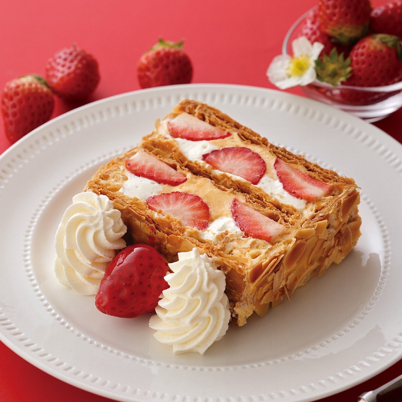 季節のAfternoon Tea Set 苺のアフタヌーンティーの画像2