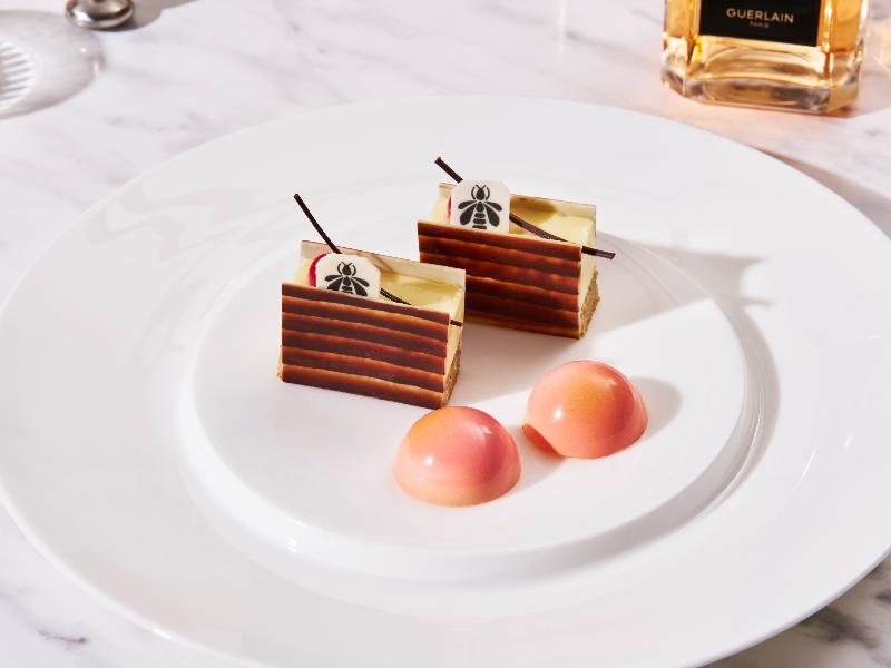 セントレジスアフタヌーンティー with Guerlainの画像2