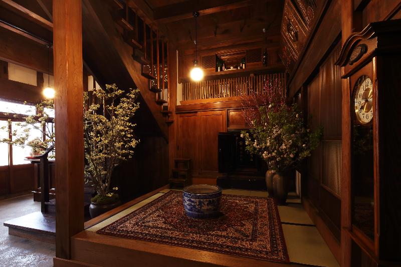 萬屋本店の画像2
