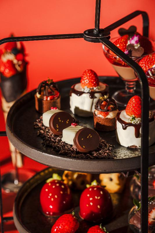 いちごバレンタインアフタヌーンティー～Rouge et Noir～の画像2