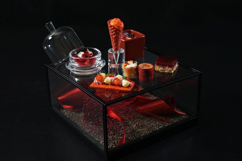 埼玉県産いちご「あまりん」アフタヌーンティー 1st ルージュ・ド・あまりんの画像2