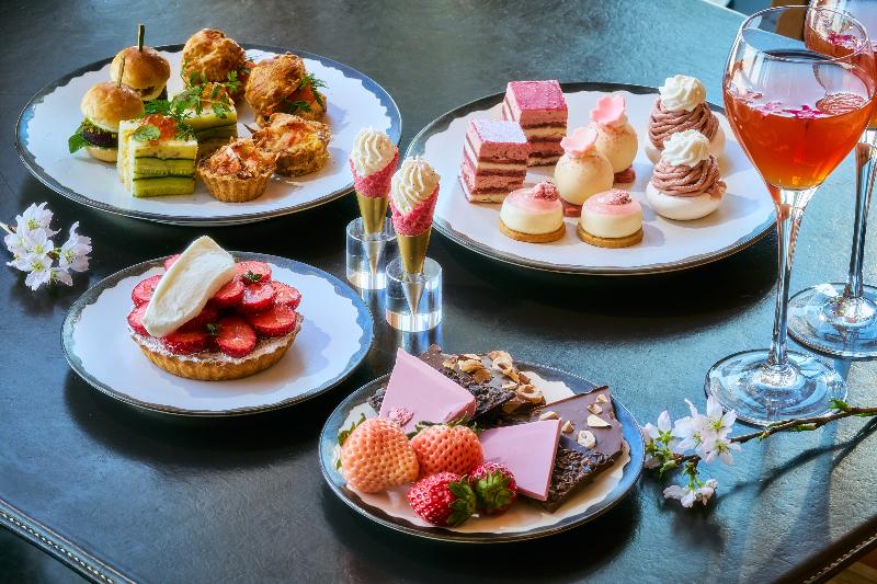 桜ストロベリーアフタヌーンティの画像2