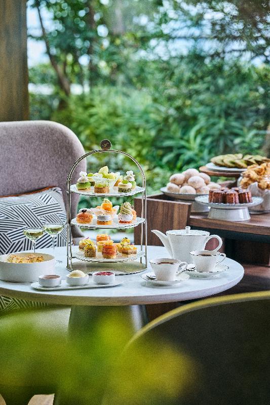 メロンと日本茶のアフタヌーンティーの画像2