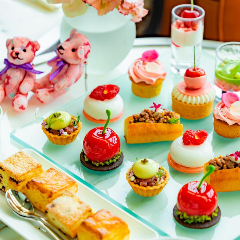 TeaDropTimeサブ管理者のチェリー＆ローズ アフタヌーンティー “ラ・フルール”画像
