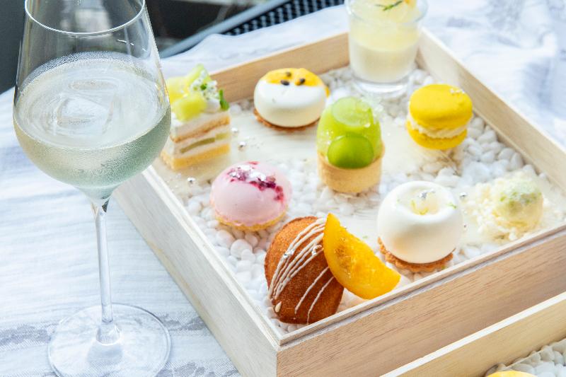 MOËT ICE Afternoon Tea ～Blanc d’Été～の画像2