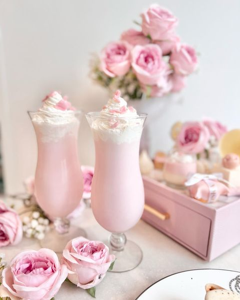 TeaDropTime管理者のPINK WHITE ROSE GARDEN Afternoontea画像3