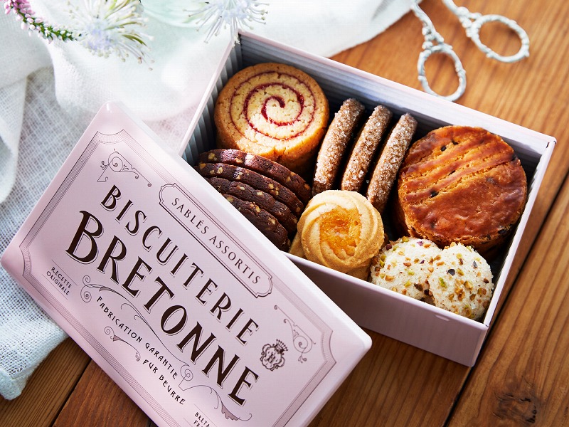 2023 ブルトンヌのバレンタイン・ホワイトデーギフト焼き菓子専門店「ビスキュイテリエ ブルトンヌ」毎年完売の2月3月限定のクッキー缶“ピンク缶”が、今年も2色で登場！の画像3
