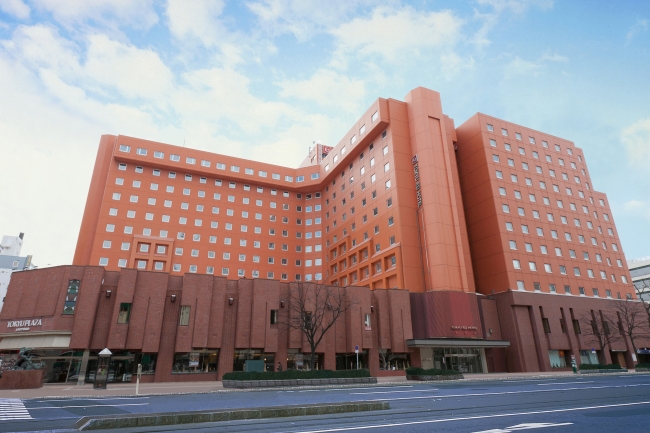 苺と桜のアフタヌーンティーの画像3