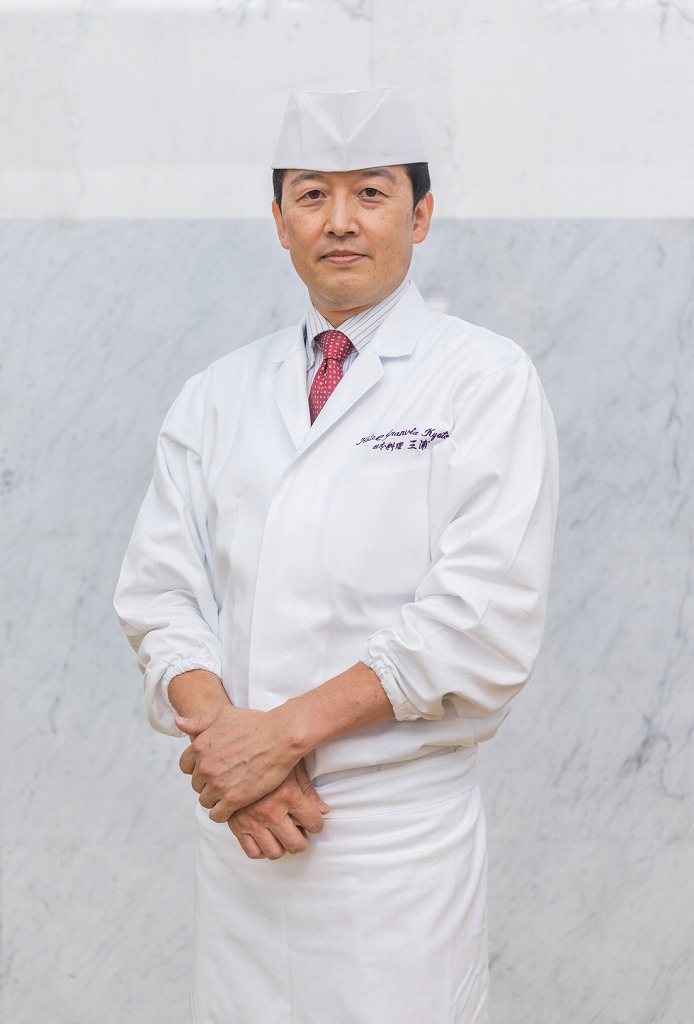 和食料理長とシェフパティシエのコラボ！いちご、筍など“春”のメニュー構成　アフタヌーンティー「和香」販売のお知らせの画像3