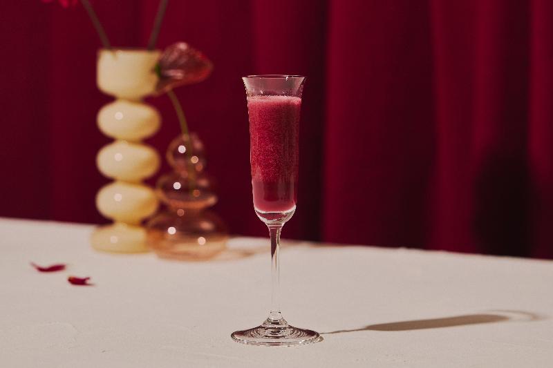 TeaDropTimeサブ管理者のストロベリー・パルフェ・アフタヌーンティー画像