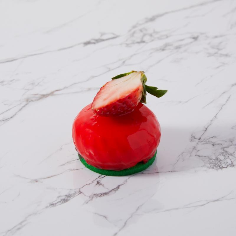 アフタヌーンティー"苺尽くし 2026"の画像3