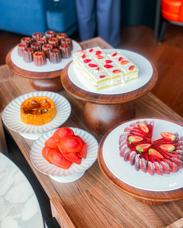 いちごのフラワーブーケアフタヌーンティーの画像3