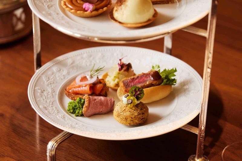  ピエール・エルメ・パリのアフタヌーンティーセットの画像3