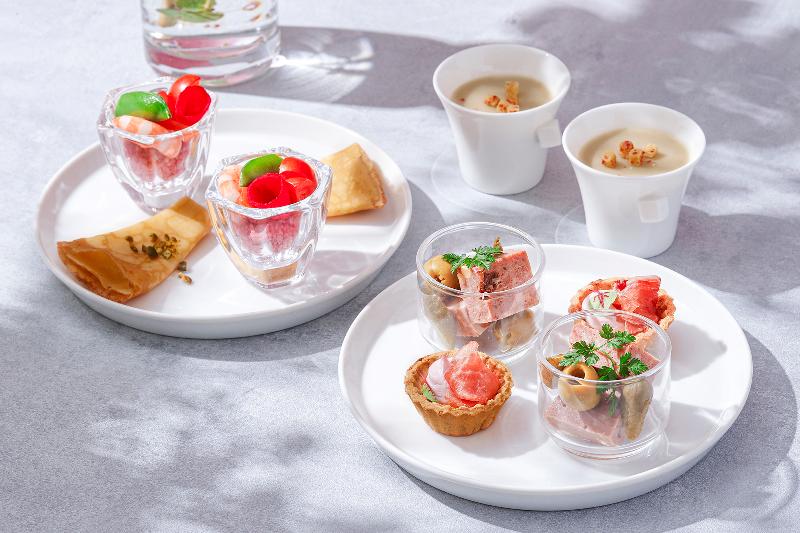 チェリーローズアフタヌーンティー with リンツチョコレートの画像3