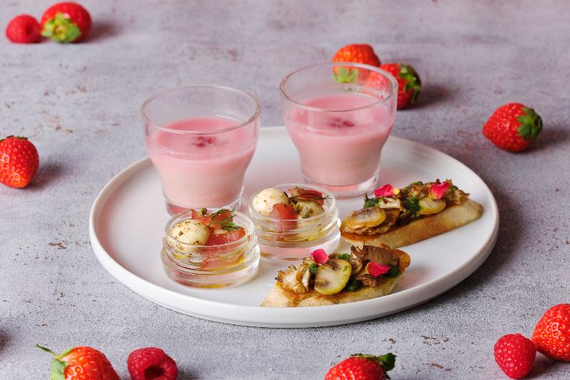 真っ赤ないちごづくしのアフタヌーンティーの画像4