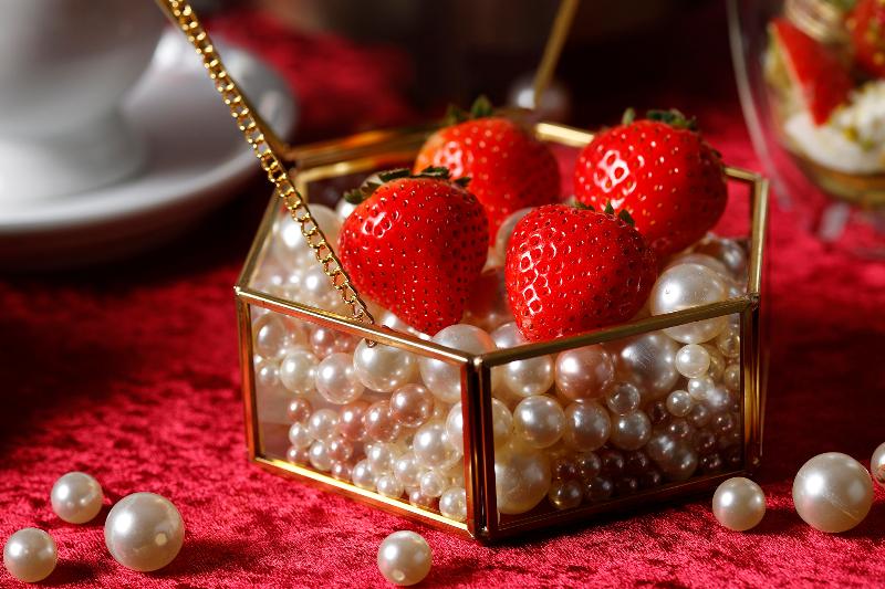 ストロベリー&ローズ アフタヌーンティー ～Rouge Coffret～の画像4