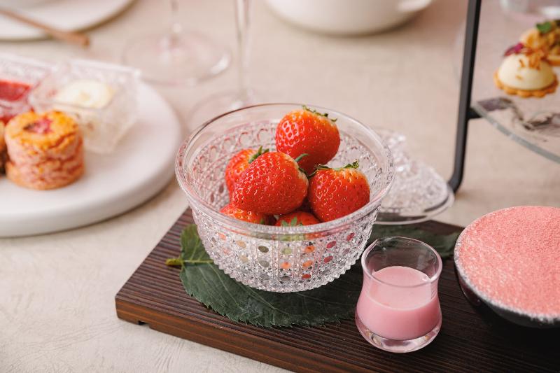 桜いちごのアフタヌーンティーの画像4