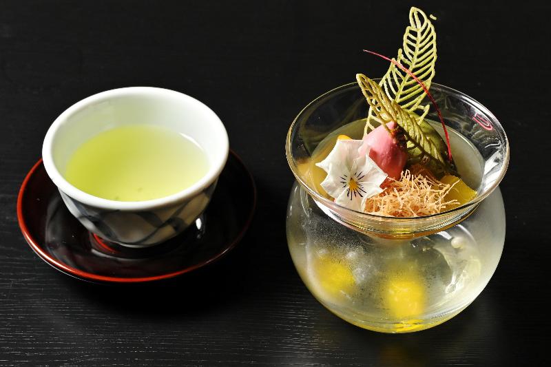 夏の和のアフタヌーンティーセットの画像4