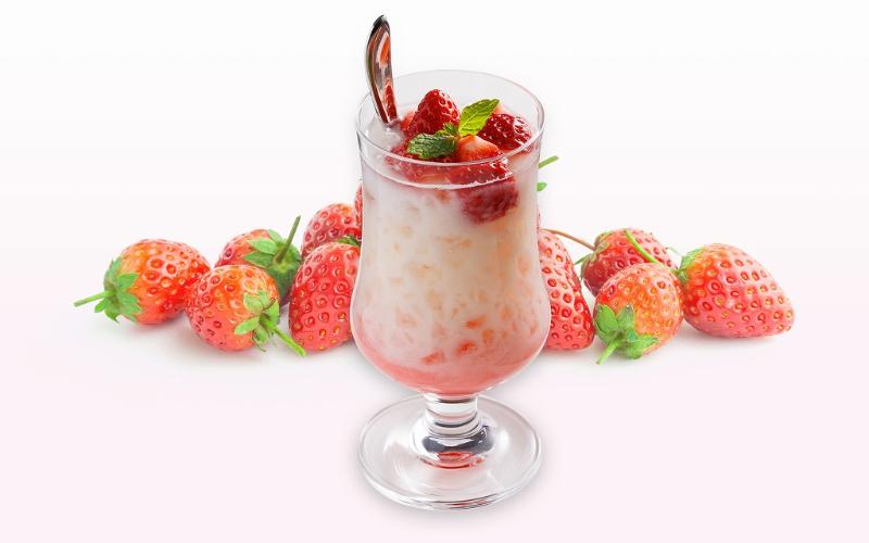 〜おしゃピク春色アフタヌーンティー〜。桜と苺の春色スイーツ＆お花見重のセイボリーを、ピクニック感覚での画像5