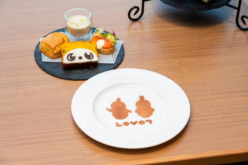 Relaxing Moment with LOVOTの画像5