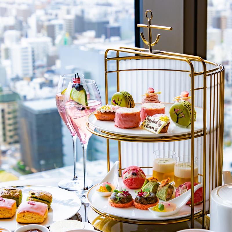 ロビーラウンジ／ウェスティンホテル横浜の天空の桜アフタヌーンティーのスタンド画像